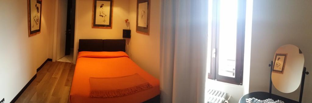 Il Castello B&B Varallo Pombia Екстер'єр фото